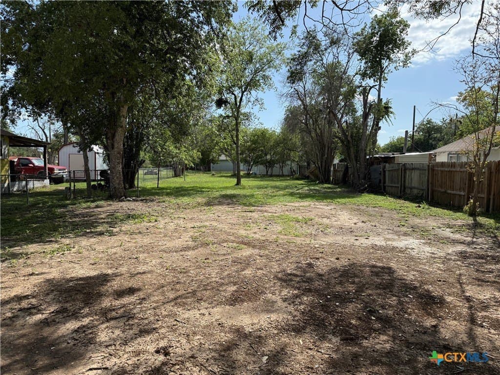 520 S Grant Avenue lot: 11