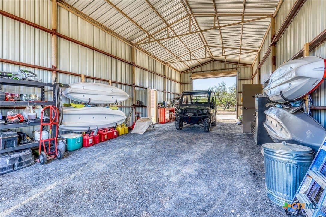 10 acres in Uvalde County - photo 30