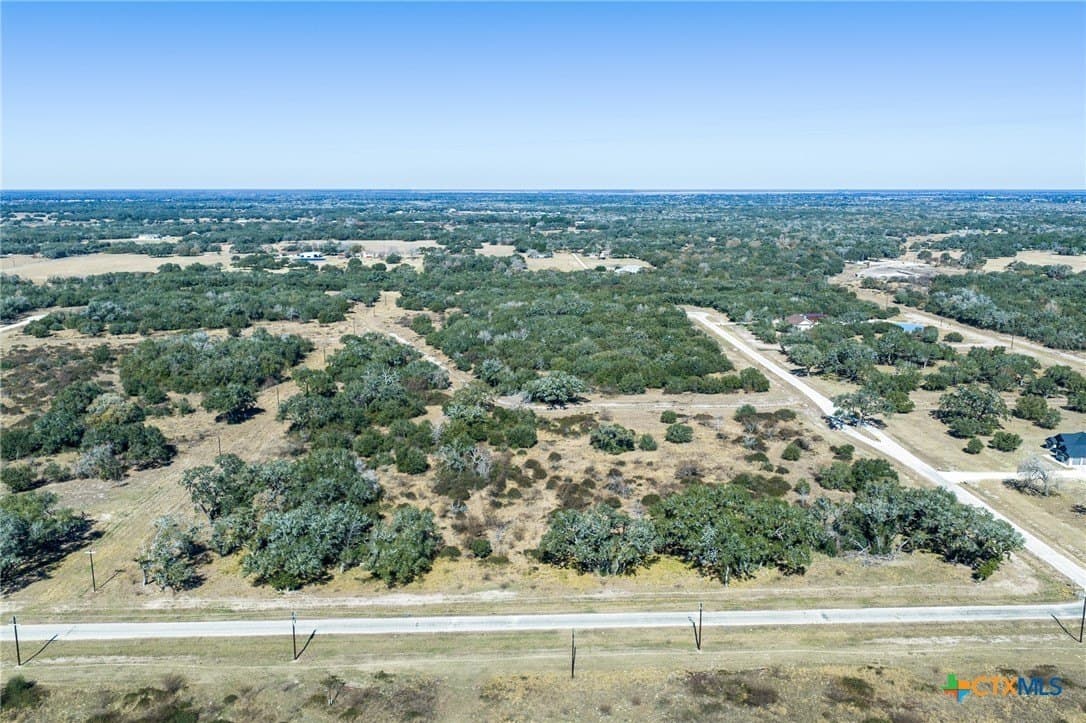 7.38 acres in Victoria County - photo 4