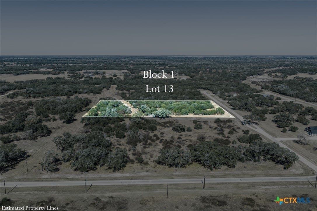 7.38 acres in Victoria County - photo 2