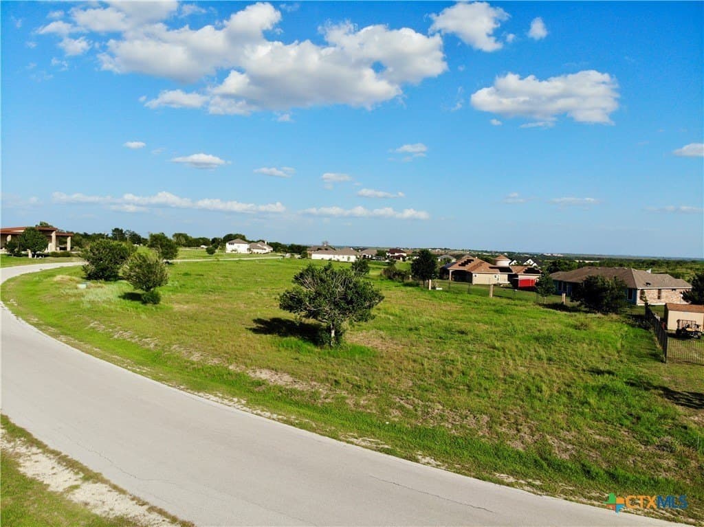 0.65 acres in Hays County - photo 9