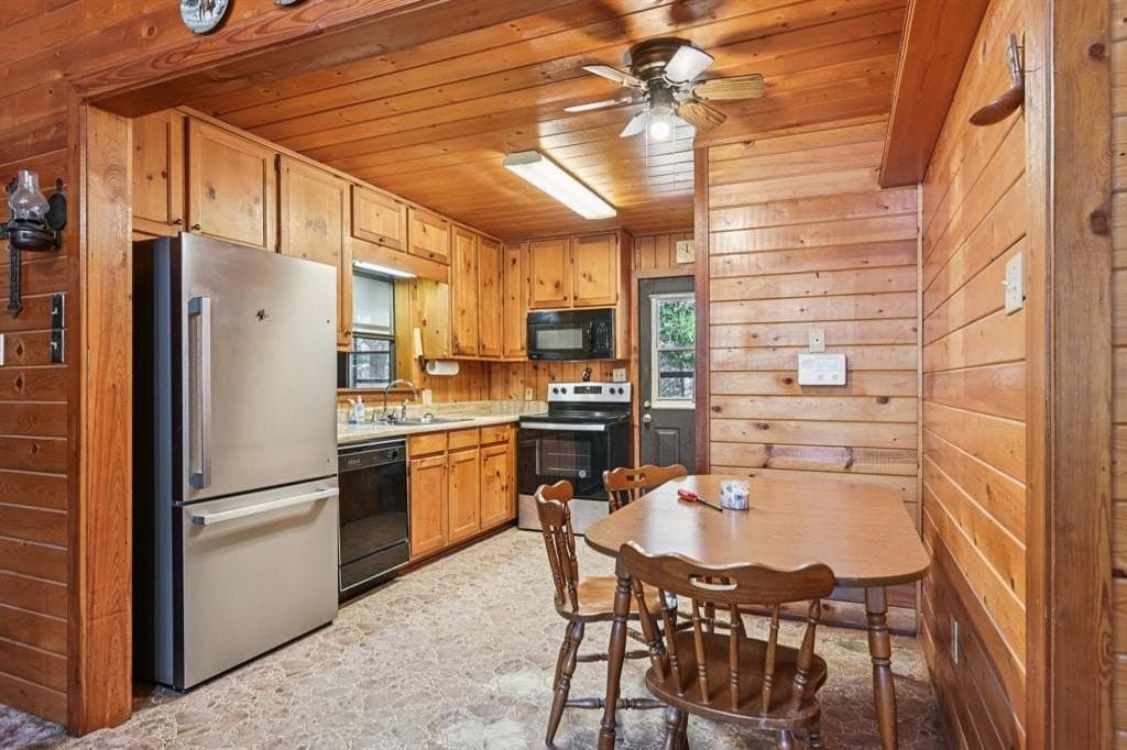 27.91 acres in Rains County - photo 3