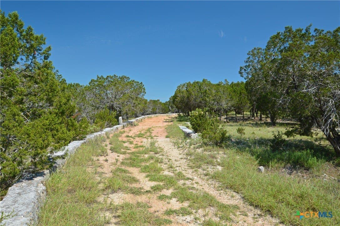 51.7 acres in Lampasas County - photo 8