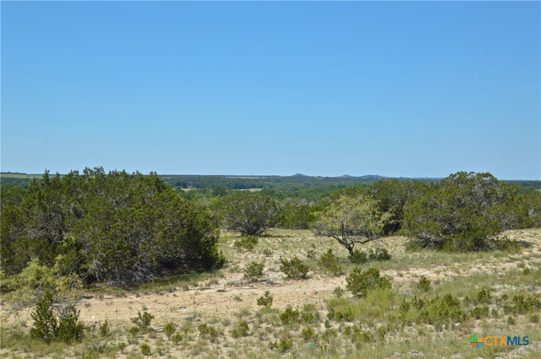 51.7 acres in Lampasas County - photo 5