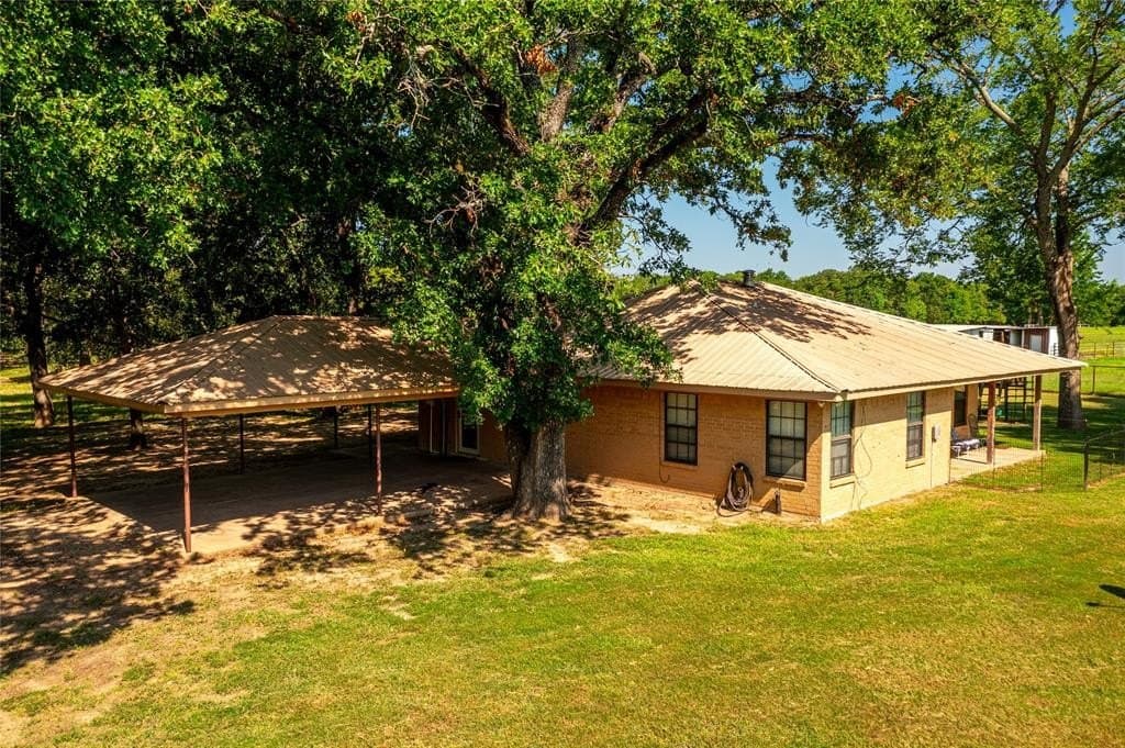 17.95 acres in Hunt County - photo 2