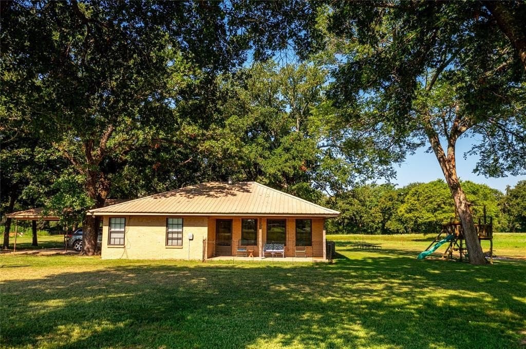 17.95 acres in Hunt County - photo 3