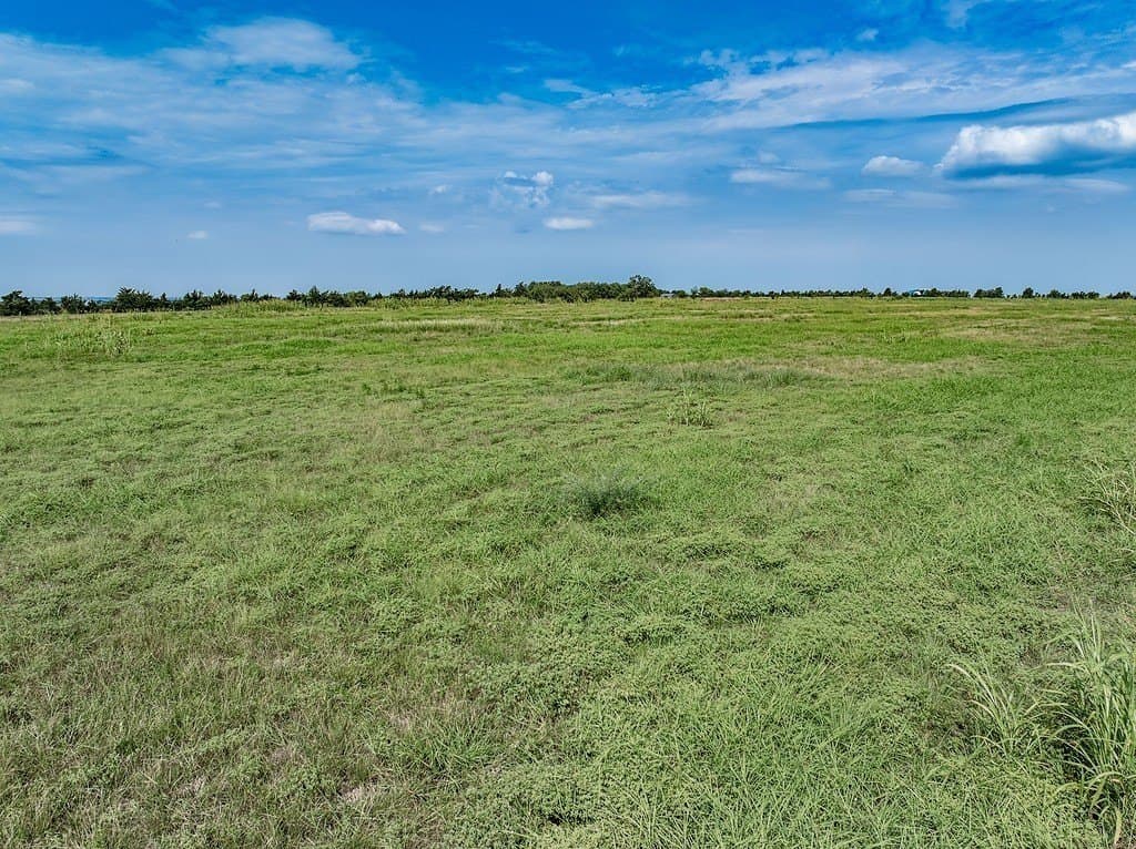 9.99 acres in Fayette County - photo 9