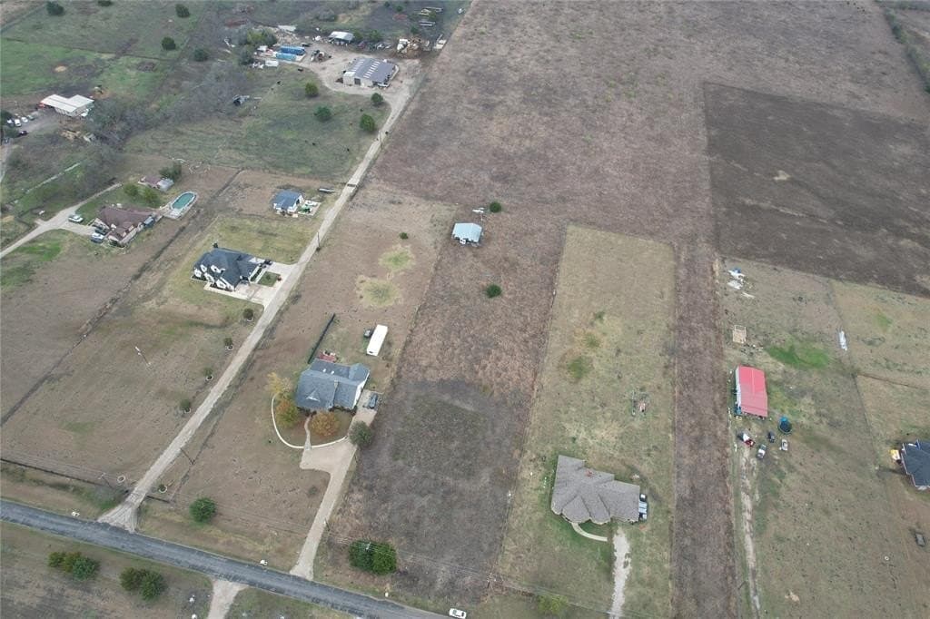2 acres in Kaufman County - photo 4