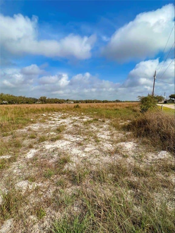14.92 acres in Aransas County - photo 6
