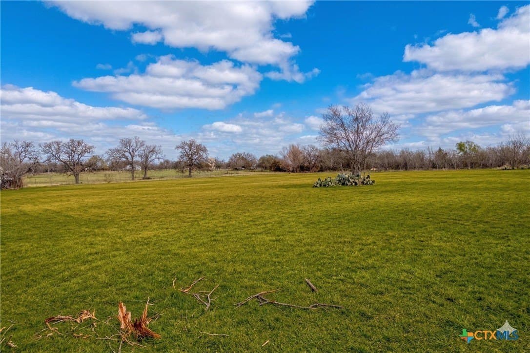 5.35 acres in Milam County - photo 5