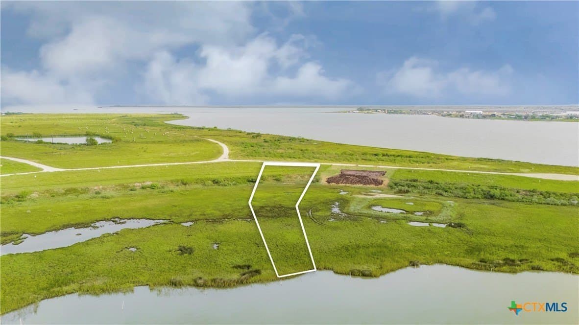 1.3 acres in Calhoun County - photo 3