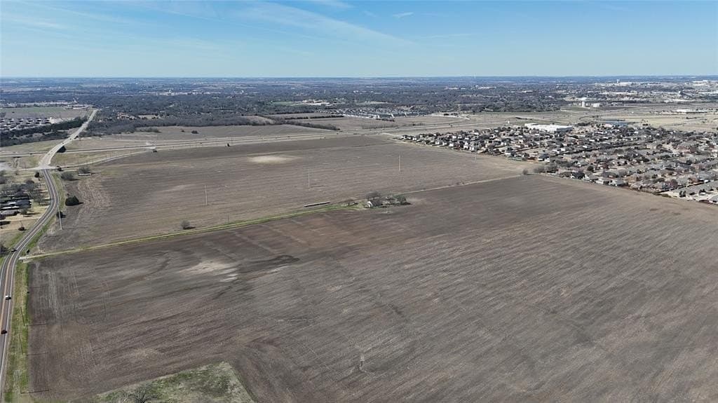 25.31 acres in Ellis County - photo 13