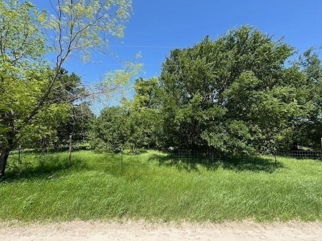 5.24 acres in Navarro County - photo 2