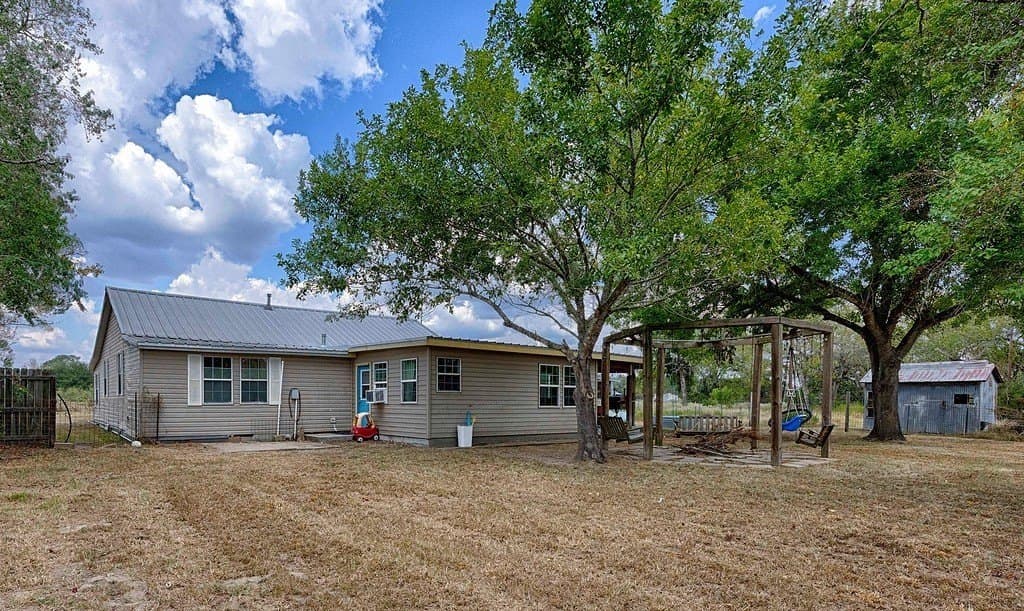 3.27 acres in Lavaca County - photo 18
