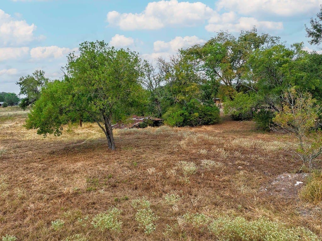 3.27 acres in Lavaca County - photo 23