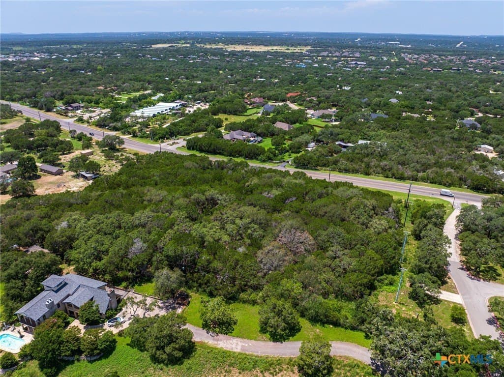 4.71 acres in Comal County - photo 4