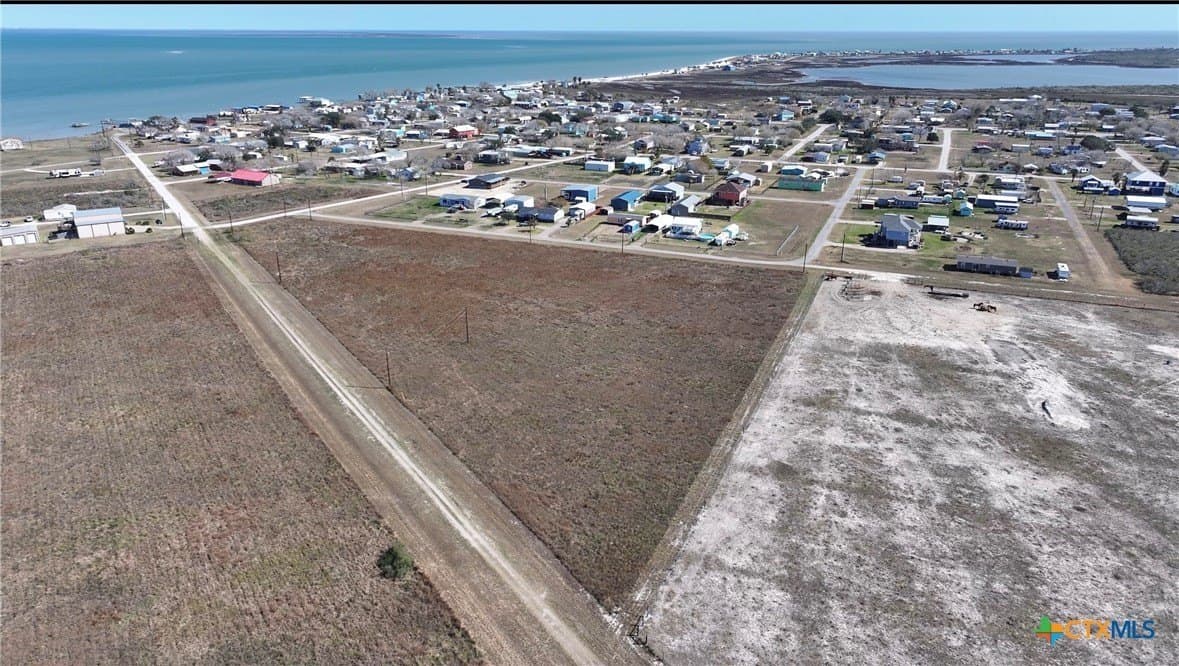 4.67 acres in Calhoun County - photo 3