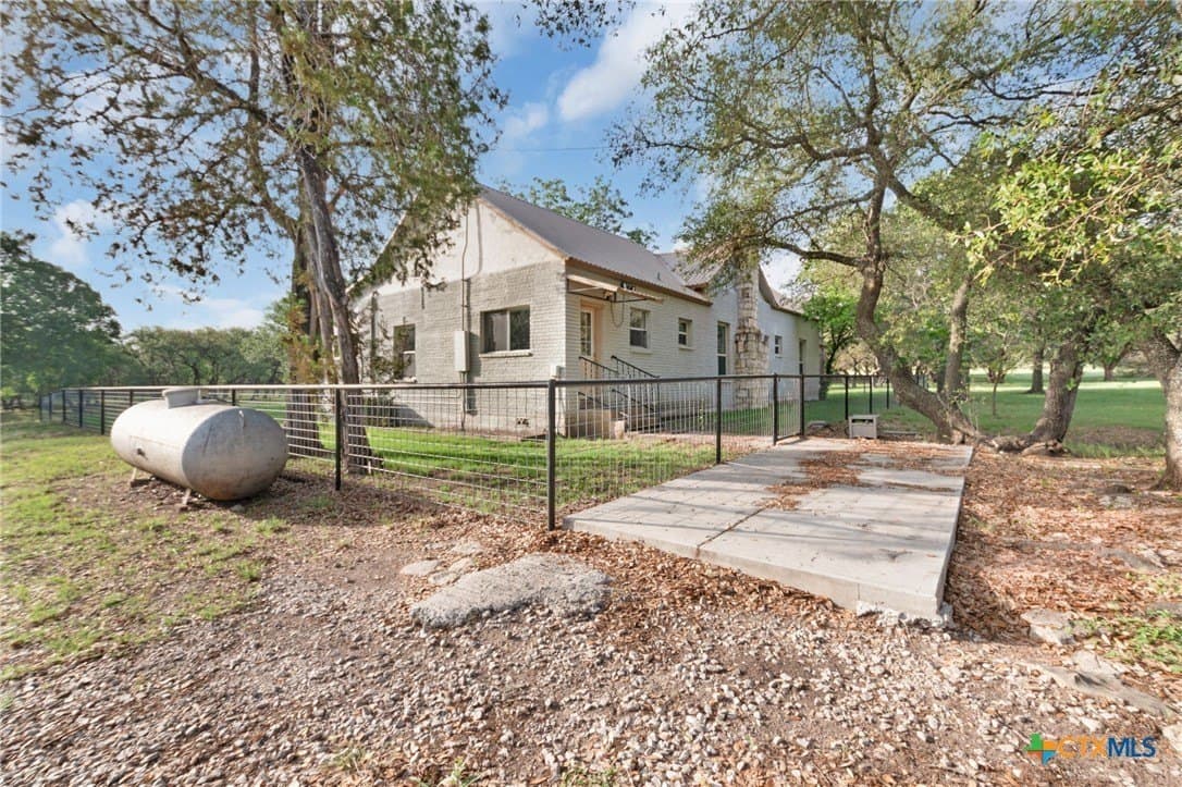 12.83 acres in Lampasas County - photo 3