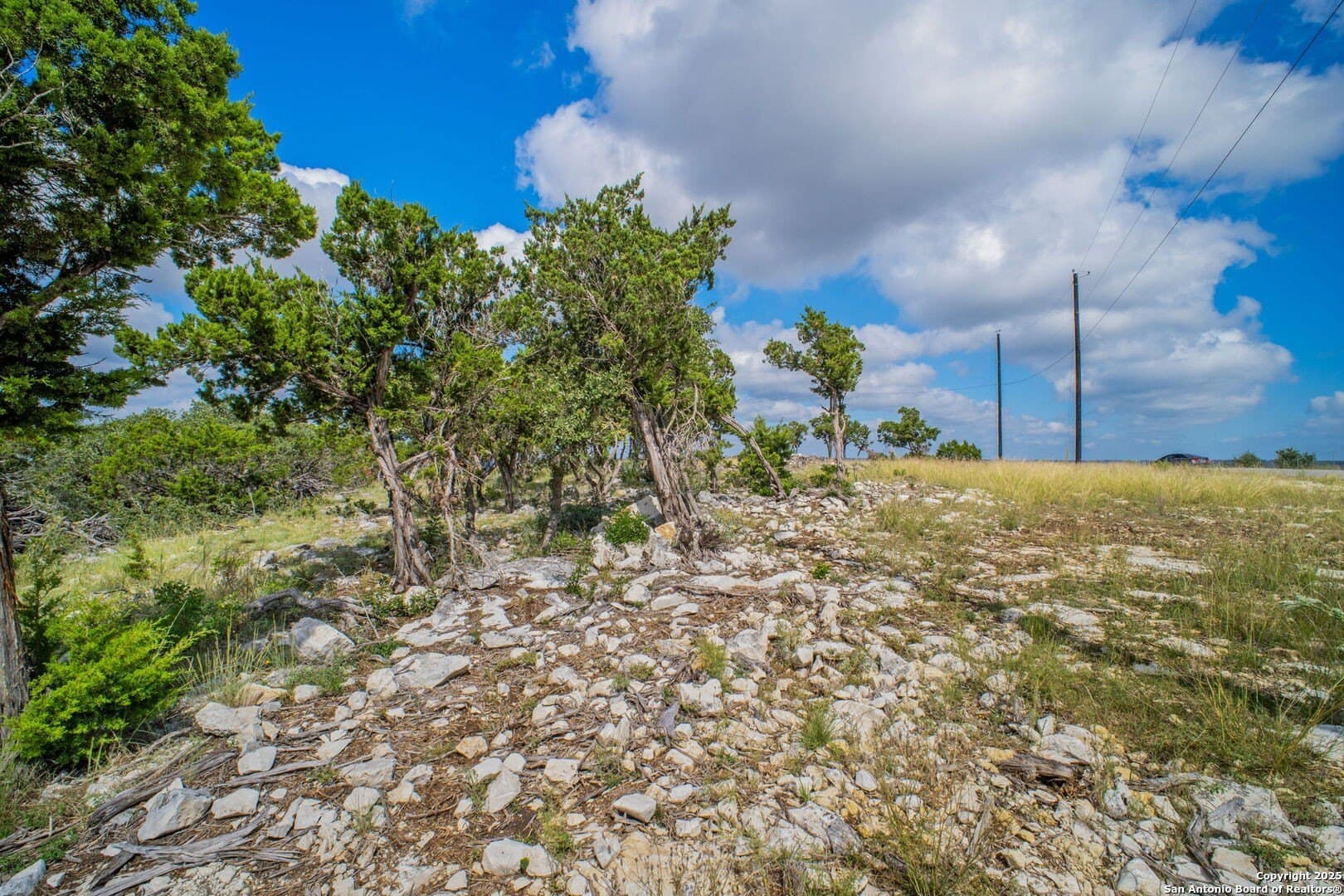 5.09 acres in Bandera County - photo 7