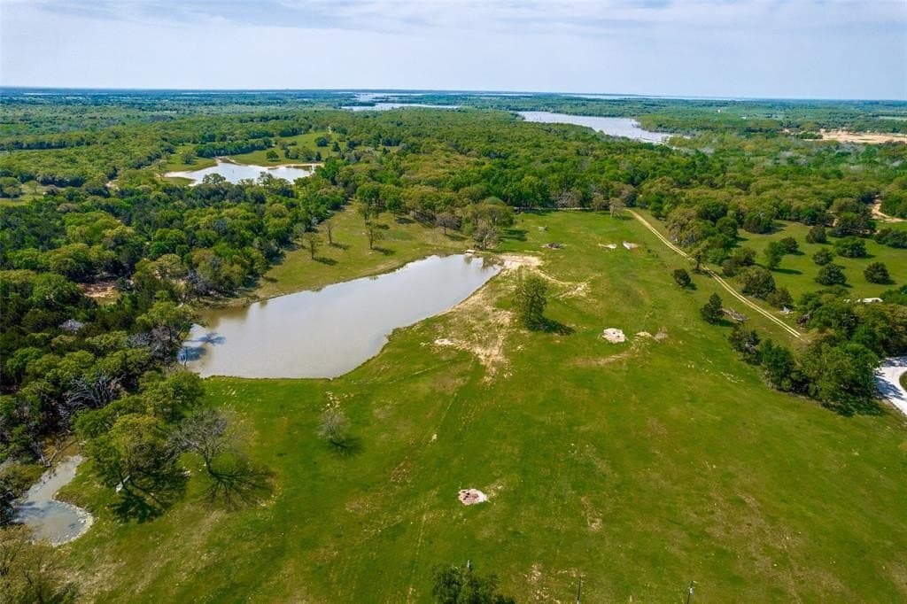 23.3 acres in Cooke County - photo 5