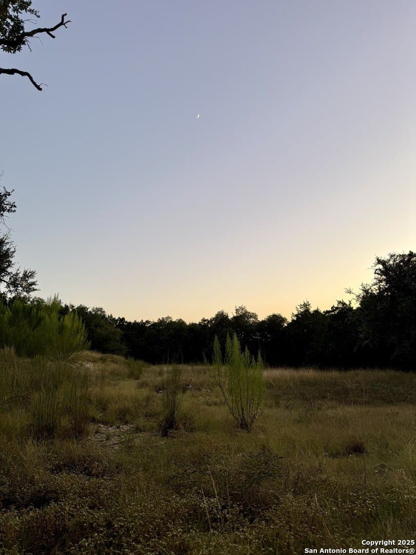 2 acres in Comal County - photo 3
