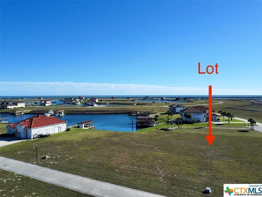 0.33 acres in Calhoun County - photo 3