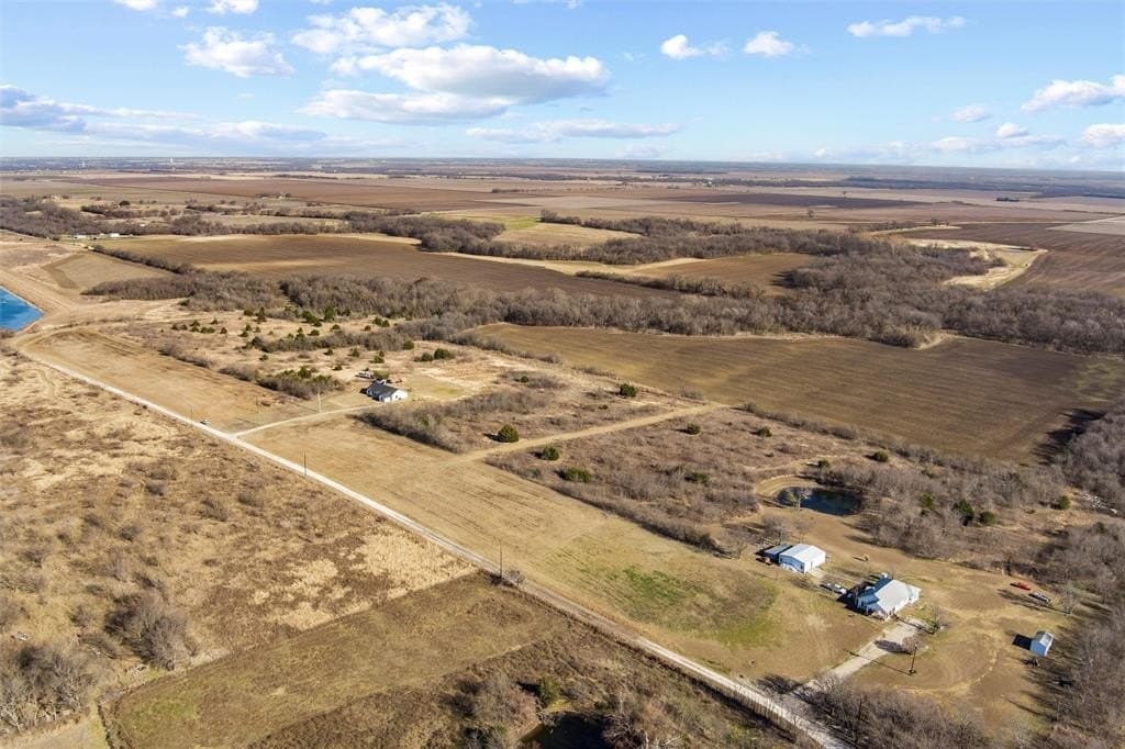 40 acres in Ellis County - photo 3