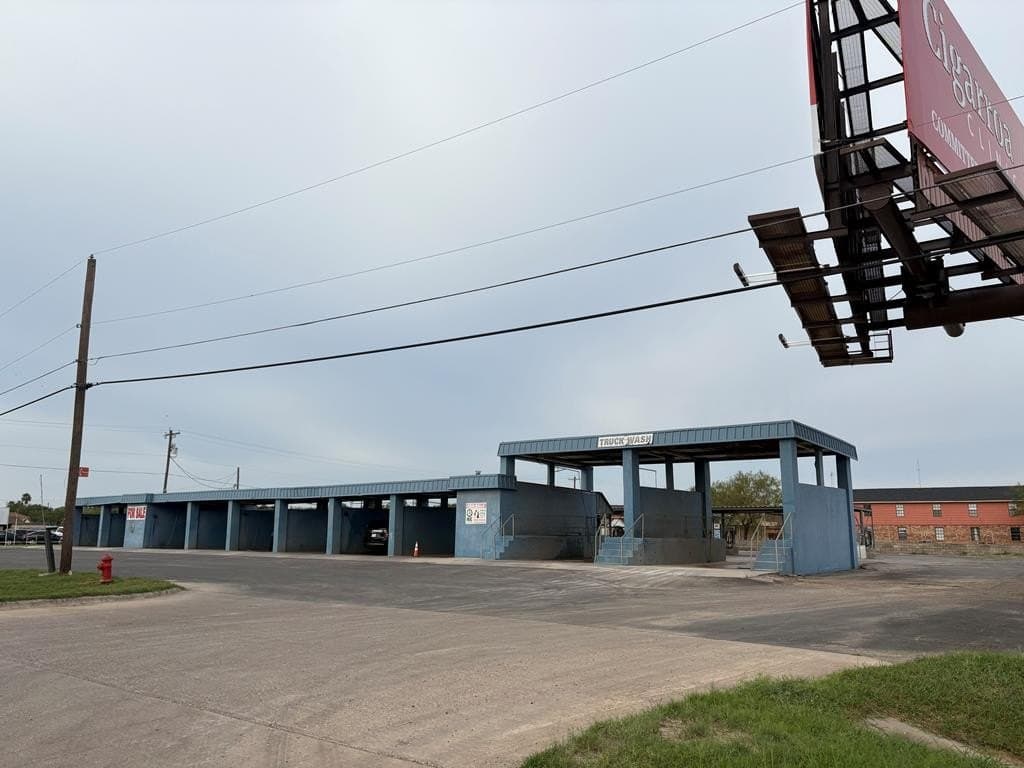 1597 South Veterans Blvd