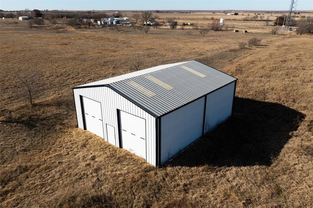 6.74 acres in Montague County - photo 4