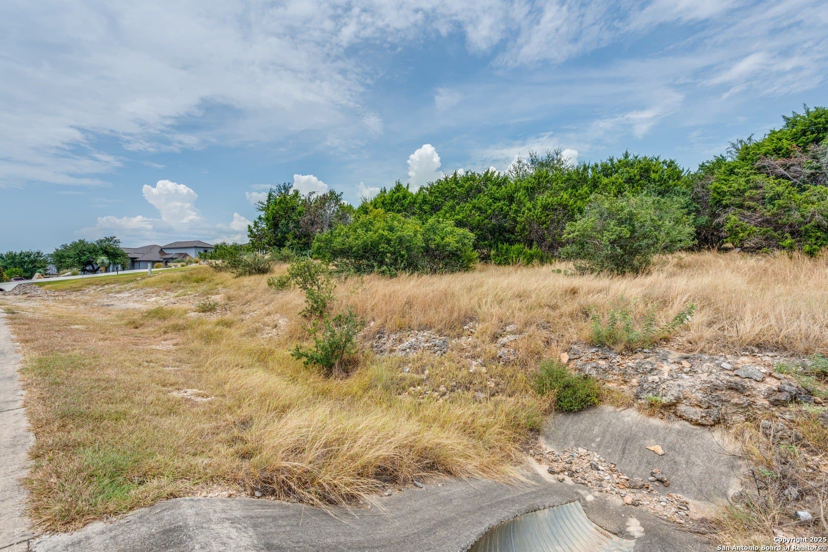 1.02 acres in Comal County - photo 10