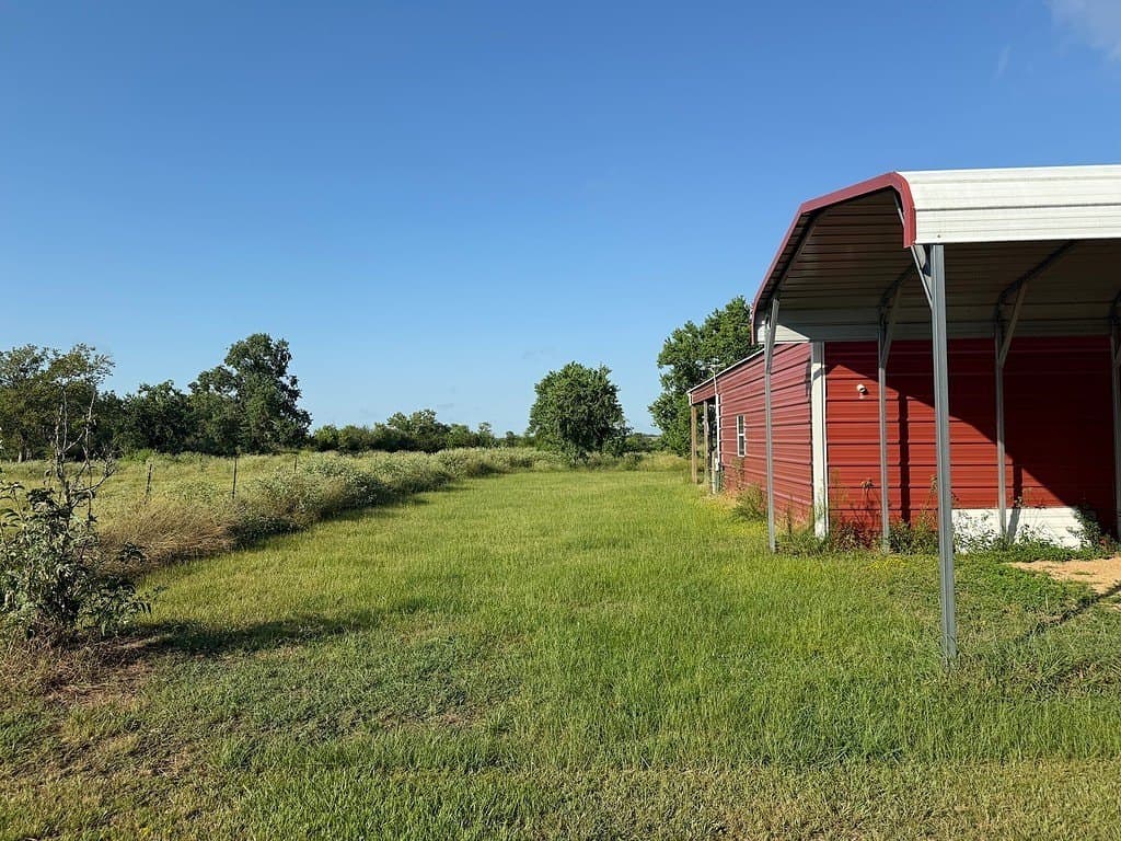 1.53 acres in Austin County - photo 4