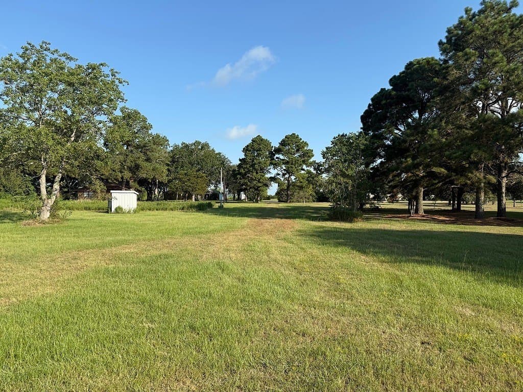1.53 acres in Austin County - photo 2