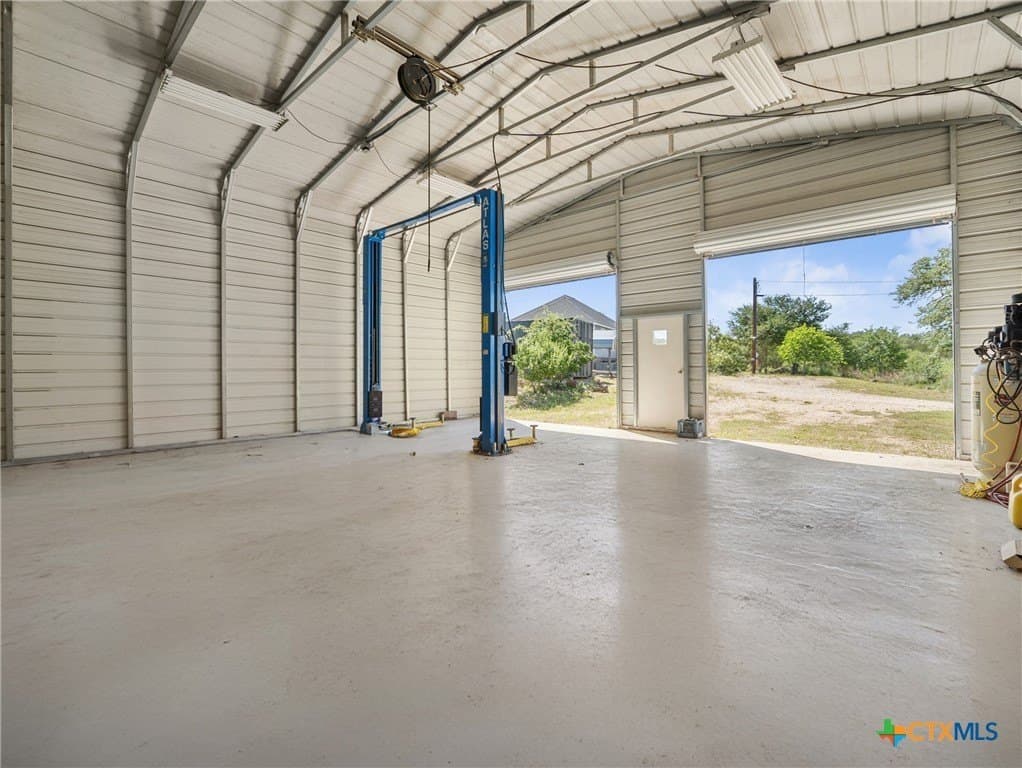 11.13 acres in Hays County - photo 3