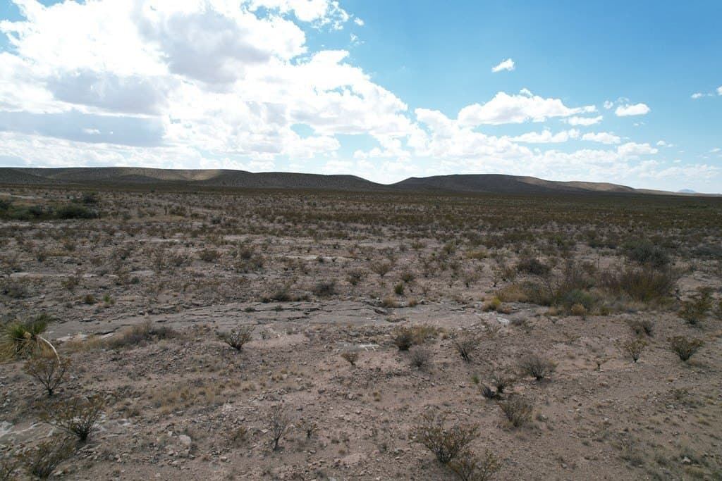 20.01 acres in Hudspeth County - photo 4