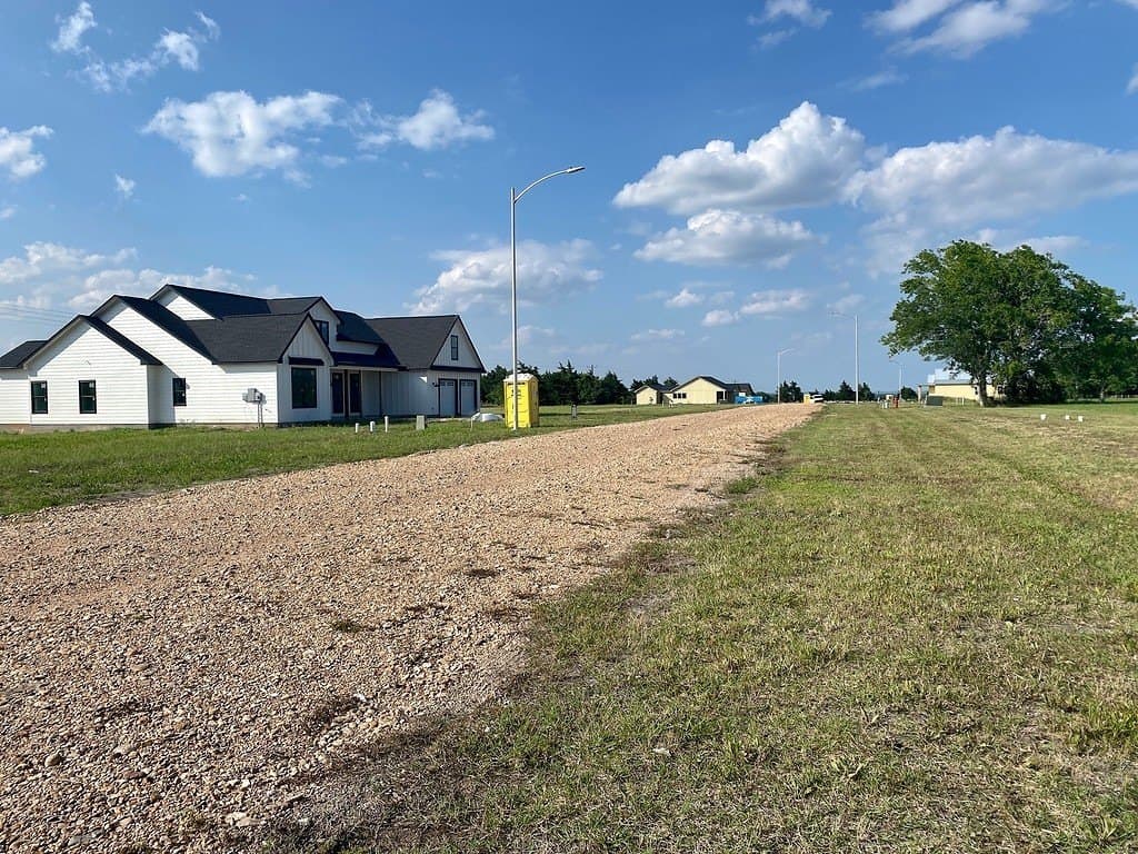 0.39 acres in Fayette County - photo 4