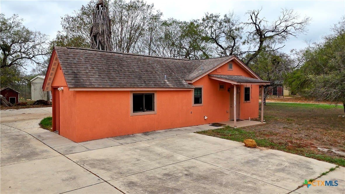 60 acres in Guadalupe County - photo 42