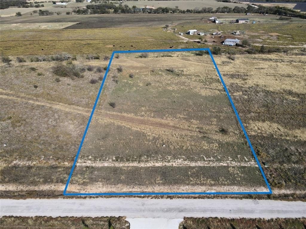 2 acres in Hill County - photo 3