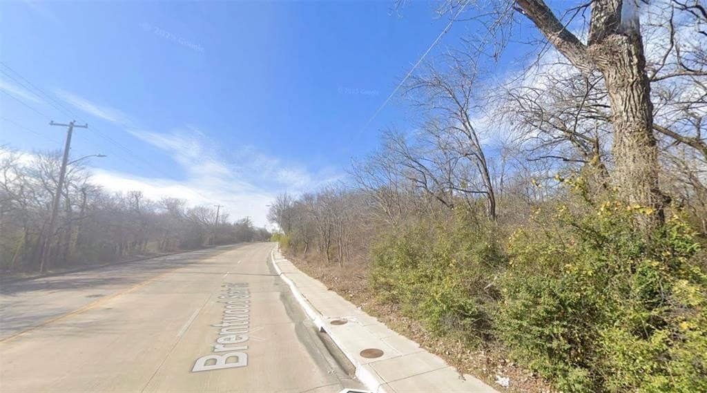 2.5 acres in Tarrant County - photo 4