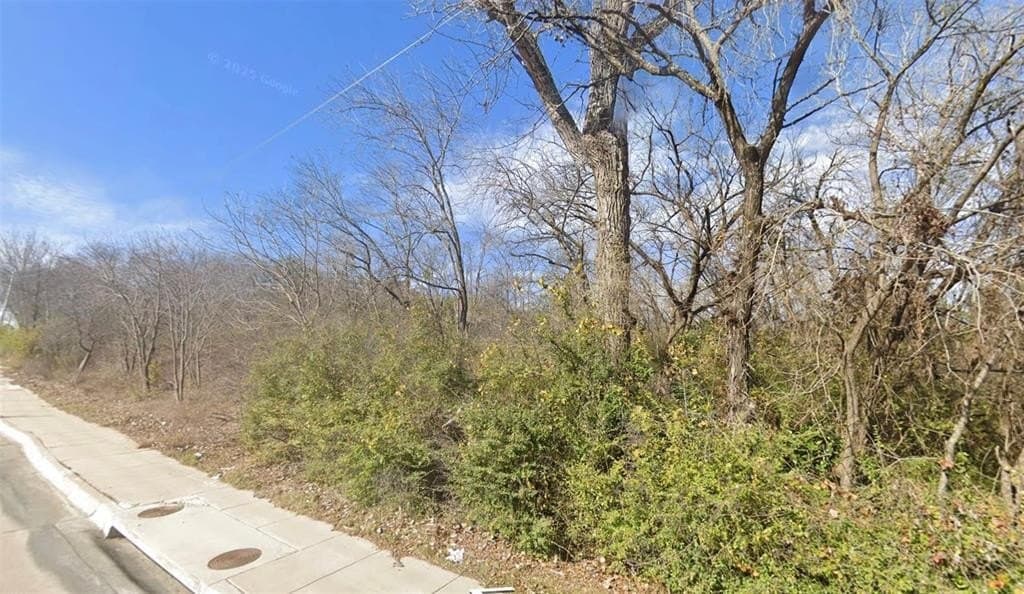 2.5 acres in Tarrant County - photo 5