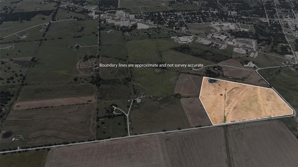 30 acres in Hill County - photo 4
