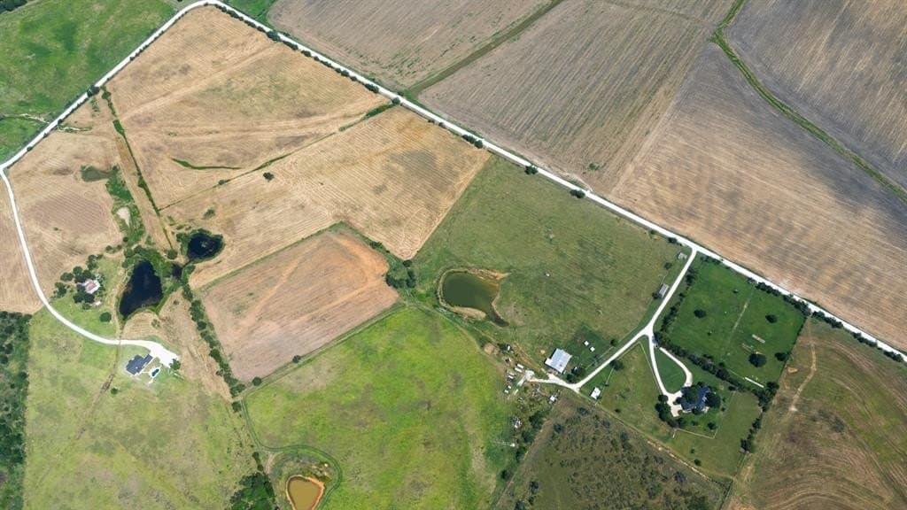 30 acres in Hill County - photo 8