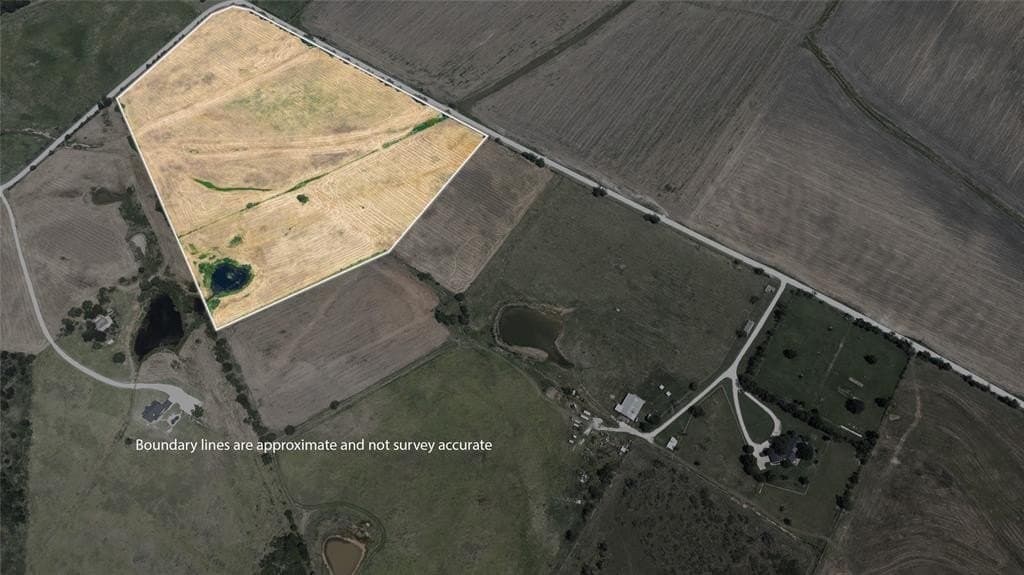 30 acres in Hill County - photo 3