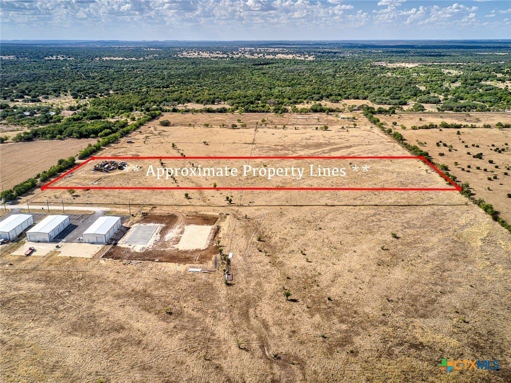 10.79 acres in Williamson County - photo 8