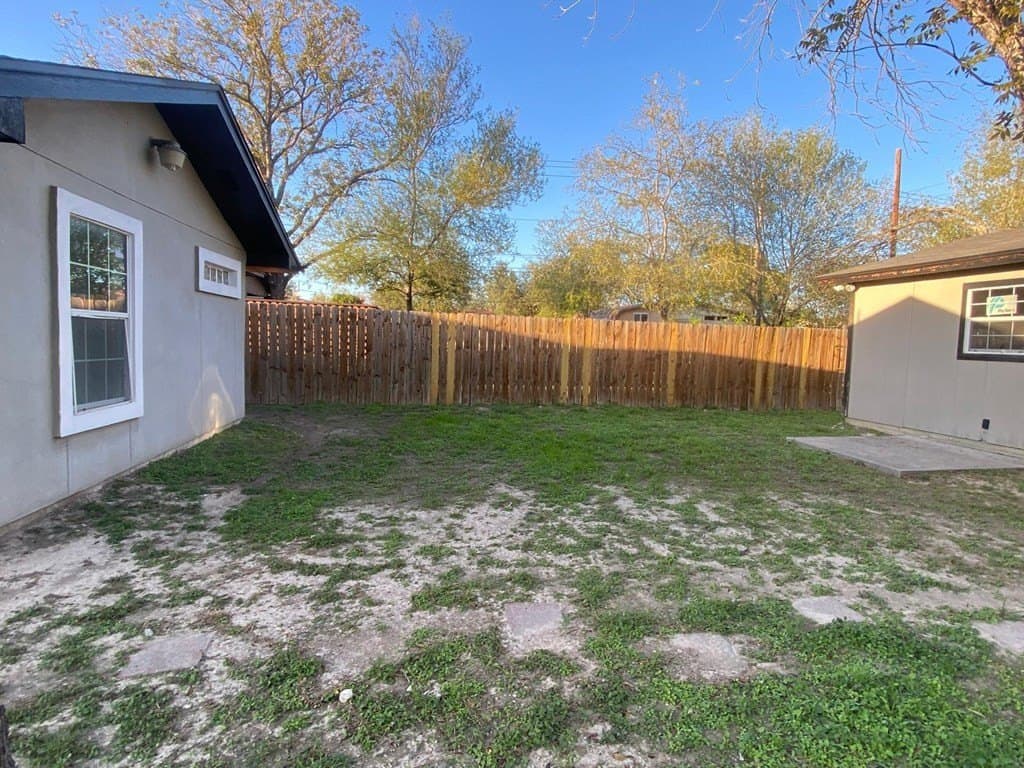 8,400 acres in Val Verde County - photo 20