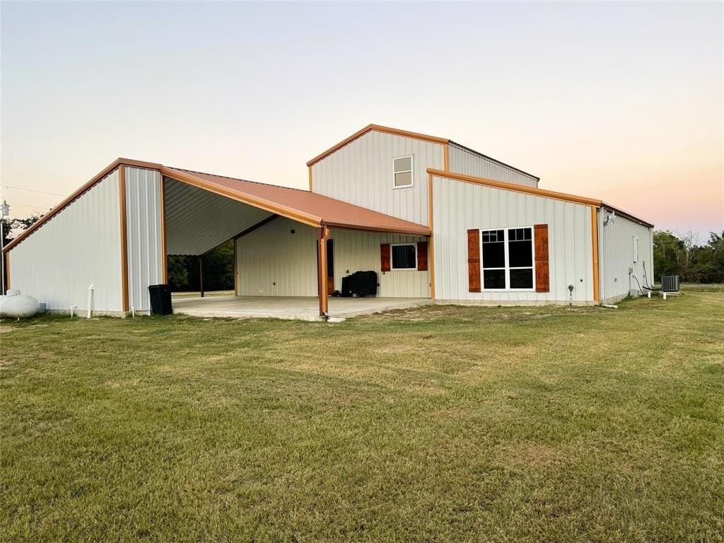 10.32 acres in Freestone County - photo 4