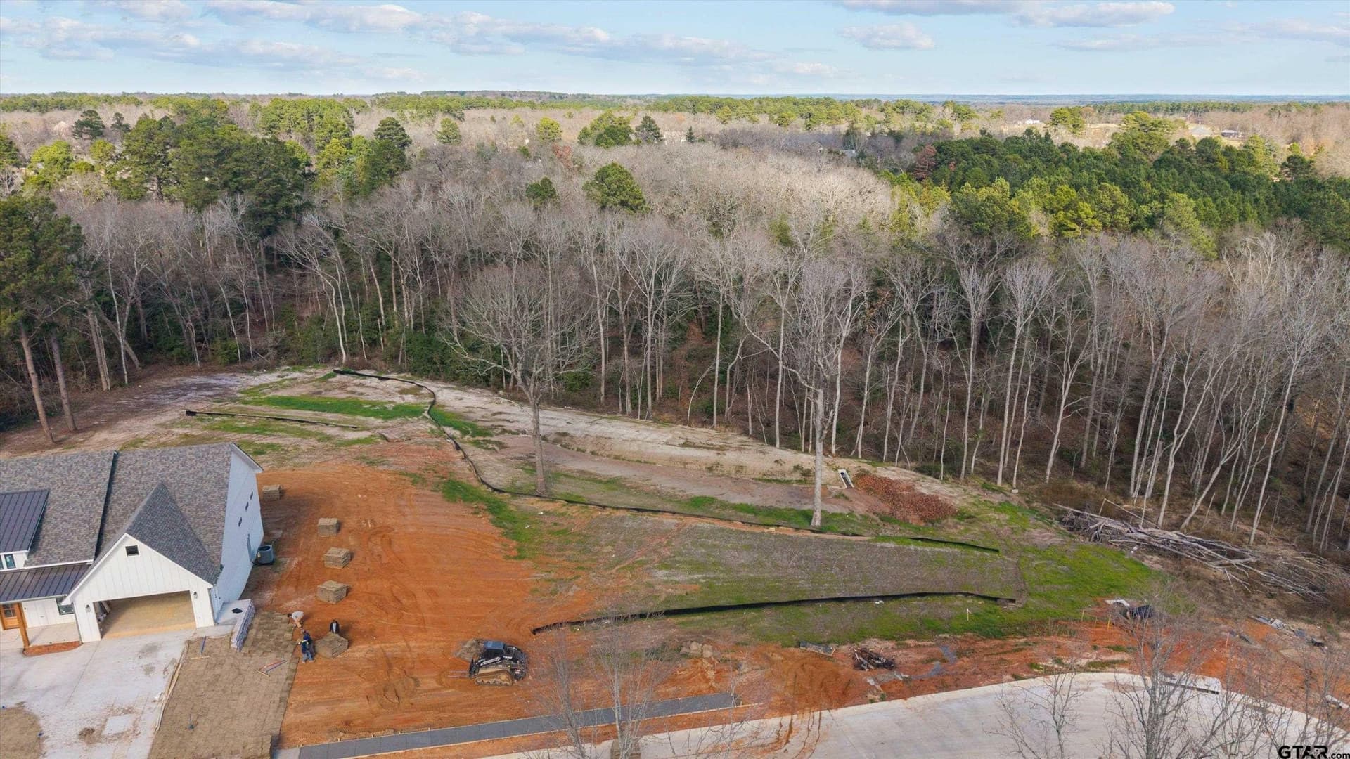 0.5 acres in Smith County - photo 8