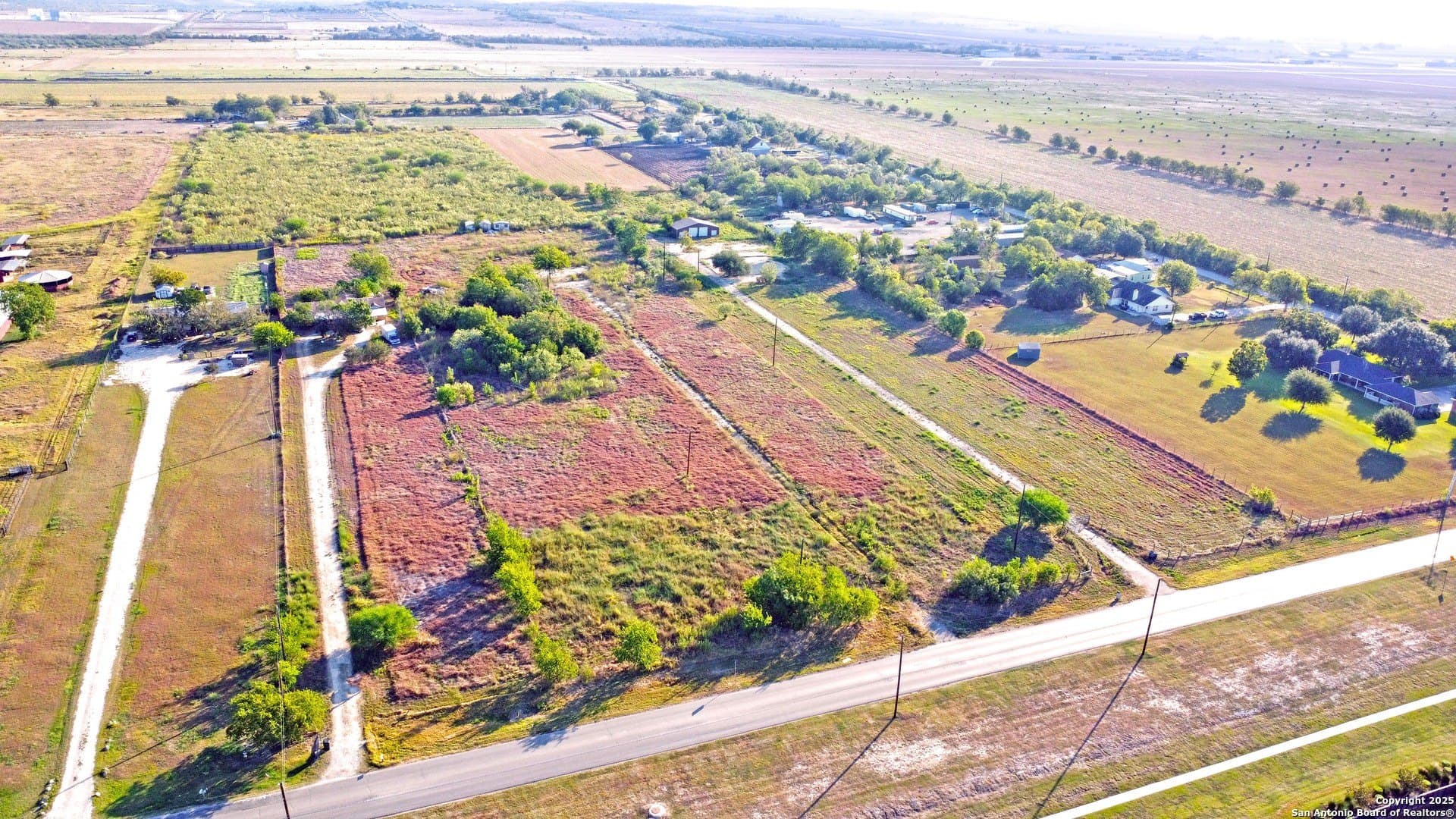 15.34 acres in Comal County - photo 3