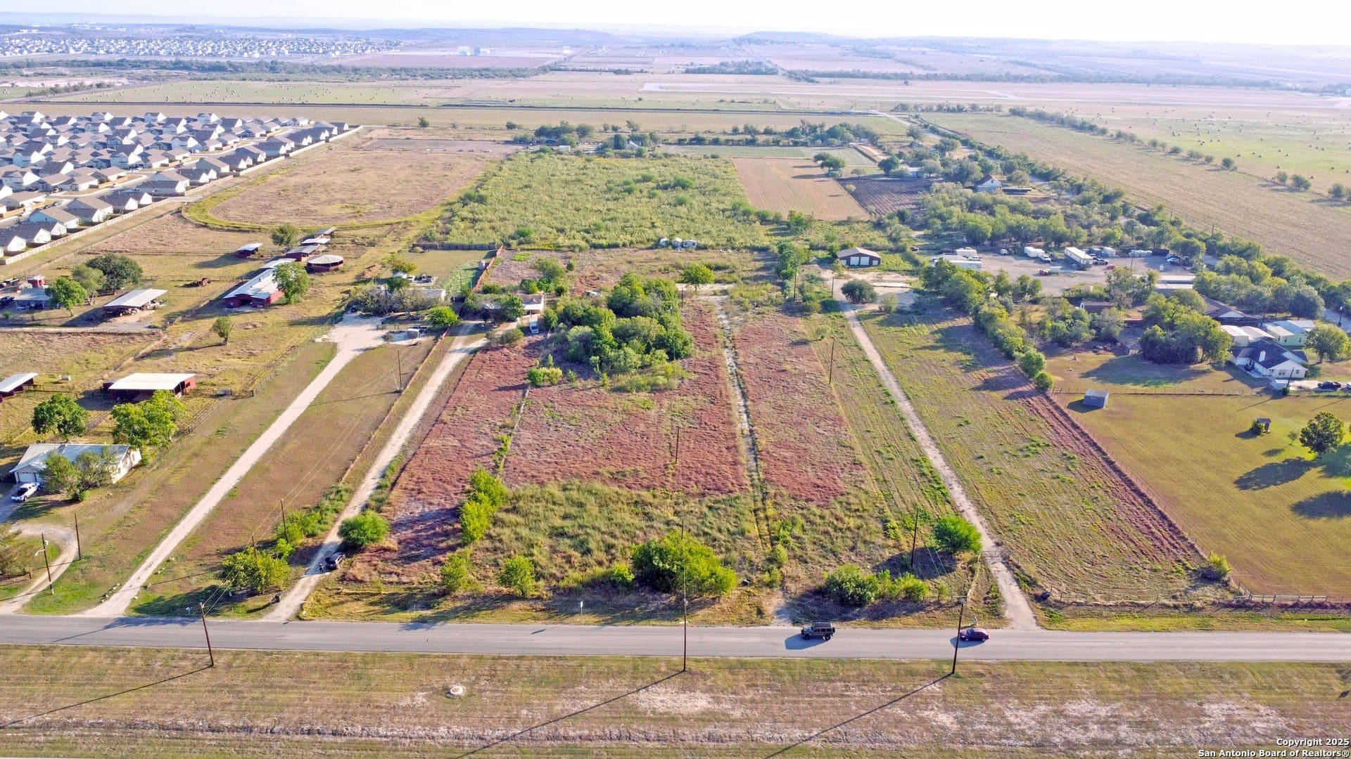 15.34 acres in Comal County - photo 4