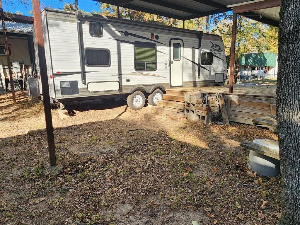 0.05 acres in Wood County - photo 6