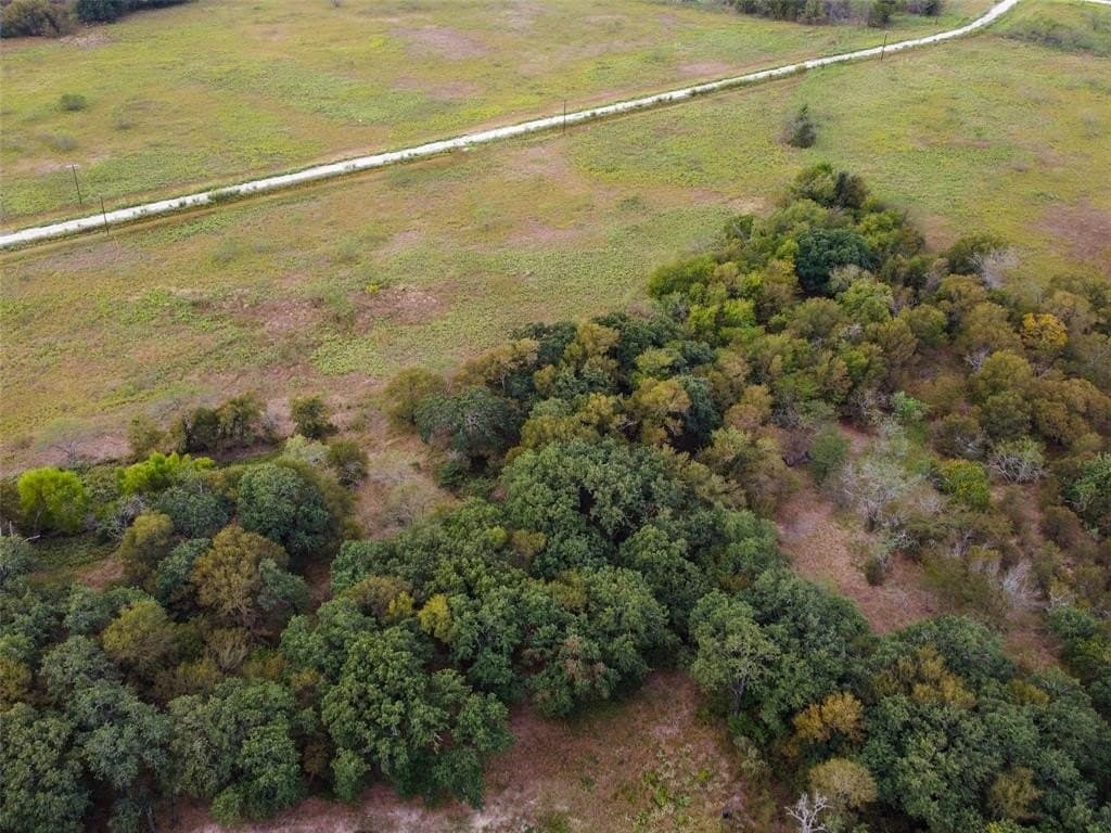 10.01 acres in Hill County - photo 19